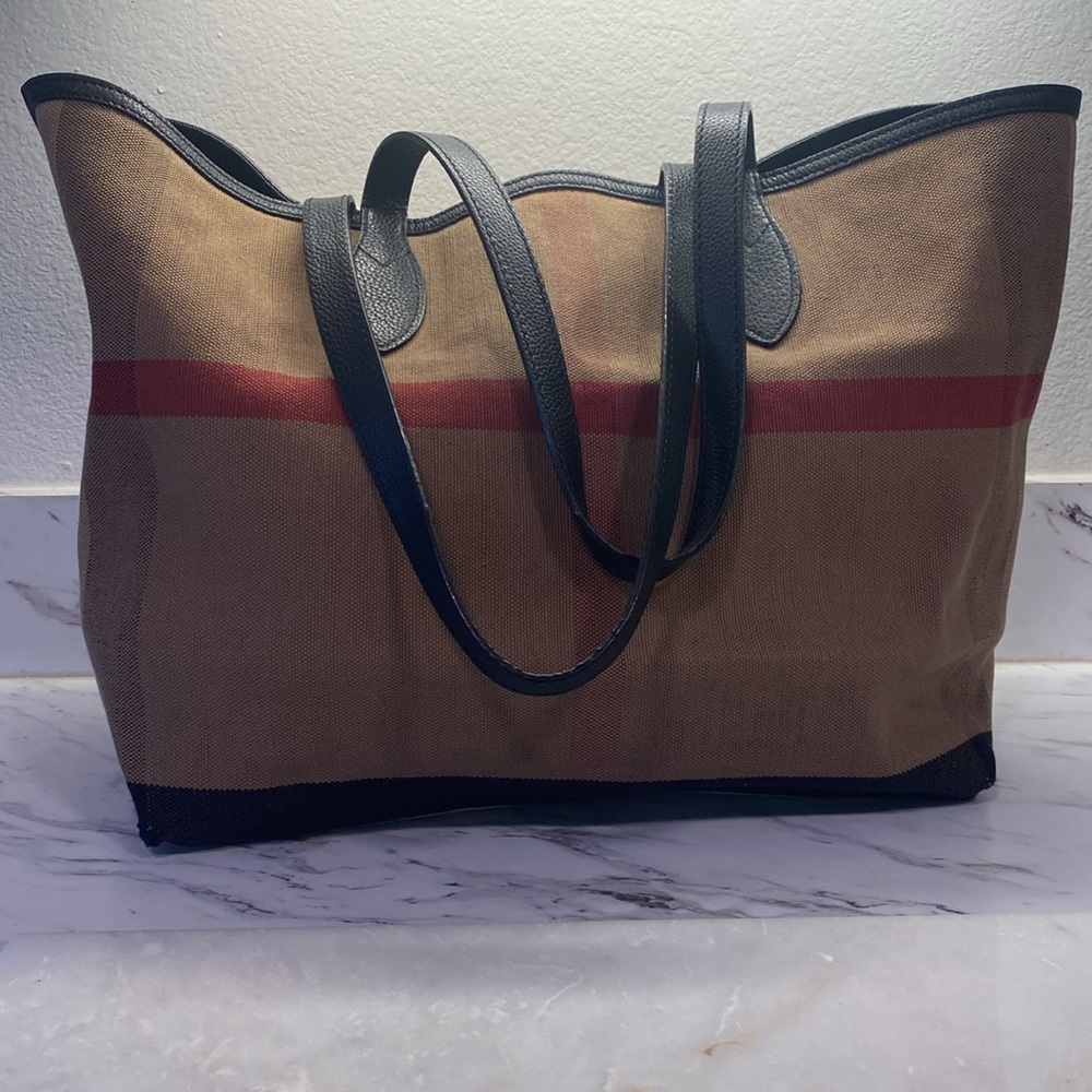 BURBERRY CLASSIC CHECK GRAFFITI REVERSIBLE TOTE